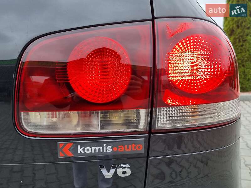 Внедорожник / Кроссовер Volkswagen Touareg 2009 в Виннице