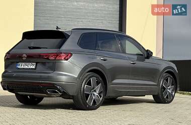 Позашляховик / Кросовер Volkswagen Touareg 2023 в  фото 50 Позашляховик / Кросовер Volkswagen Touareg 2023 в