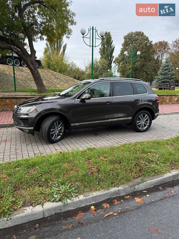 Позашляховик / Кросовер Volkswagen Touareg 2014 в Вінниці фото 9 Позашляховик / Кросовер Volkswagen Touareg 2014 в Вінниці