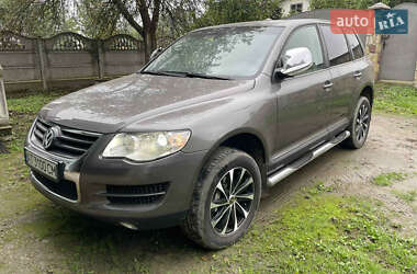 Позашляховик / Кросовер Volkswagen Touareg 2008 в Івано-Франківську