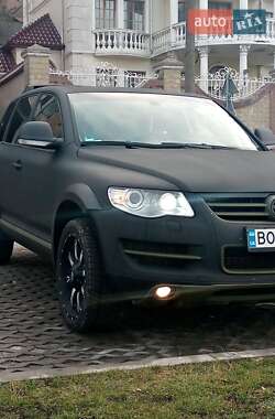 Внедорожник / Кроссовер Volkswagen Touareg 2007 в Тернополе