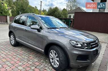 Позашляховик / Кросовер Volkswagen Touareg 2012 в Славському