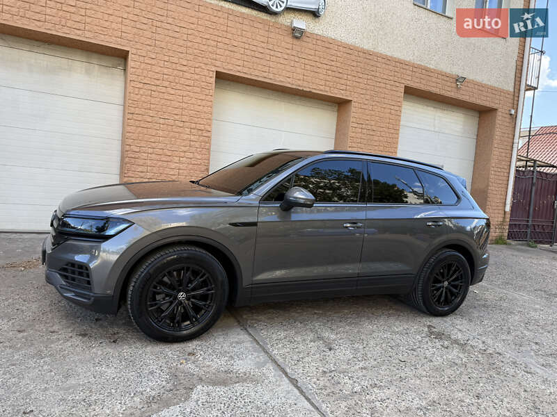 Позашляховик / Кросовер Volkswagen Touareg 2018 в Миколаєві фото 73 Позашляховик / Кросовер Volkswagen Touareg 2018 в Миколаєві