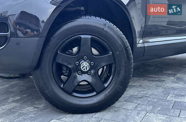 Внедорожник / Кроссовер Volkswagen Touareg 2006 в 
