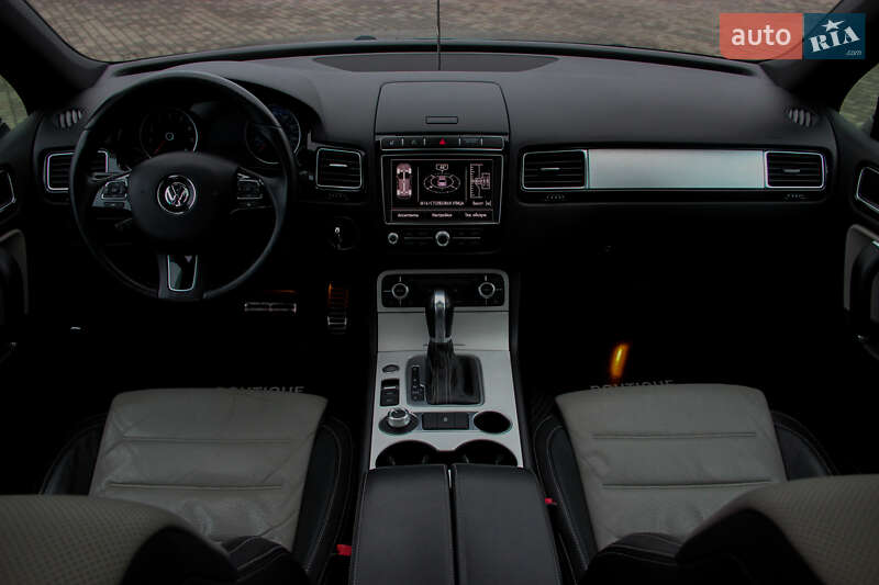 Внедорожник / Кроссовер Volkswagen Touareg 2016 в Одессе фото 39 Внедорожник / Кроссовер Volkswagen Touareg 2016 в Одессе