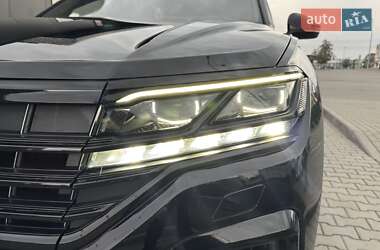 Позашляховик / Кросовер Volkswagen Touareg 2019 в Тернополі