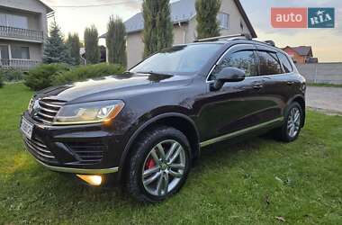 Позашляховик / Кросовер Volkswagen Touareg 2015 в Бучачі
