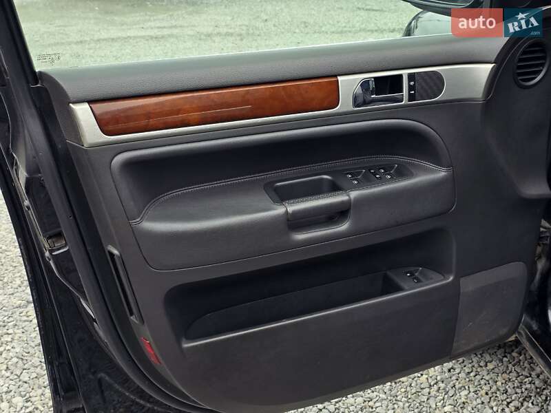 Внедорожник / Кроссовер Volkswagen Touareg 2006 в Тернополе фото 23 Внедорожник / Кроссовер Volkswagen Touareg 2006 в Тернополе