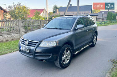 Внедорожник / Кроссовер Volkswagen Touareg 2004 в 
