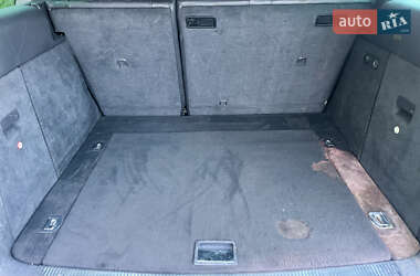 Внедорожник / Кроссовер Volkswagen Touareg 2004 в 