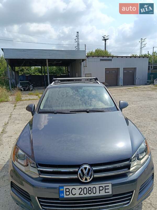 Внедорожник / Кроссовер Volkswagen Touareg 2011 в Ходорове фото 4 Внедорожник / Кроссовер Volkswagen Touareg 2011 в Ходорове