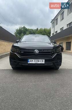Внедорожник / Кроссовер Volkswagen Touareg 2021 в  фото 8 Внедорожник / Кроссовер Volkswagen Touareg 2021 в