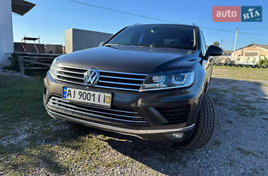 Позашляховик / Кросовер Volkswagen Touareg 2017 в  фото 2 Позашляховик / Кросовер Volkswagen Touareg 2017 в