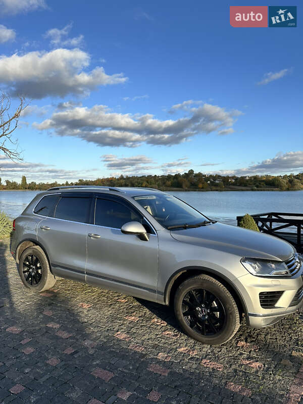 Volkswagen Touareg 2015