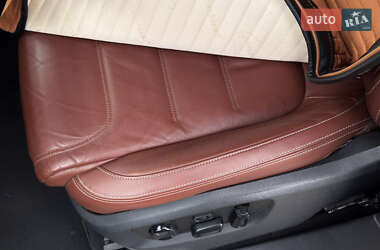 Внедорожник / Кроссовер Volkswagen Touareg 2016 в 