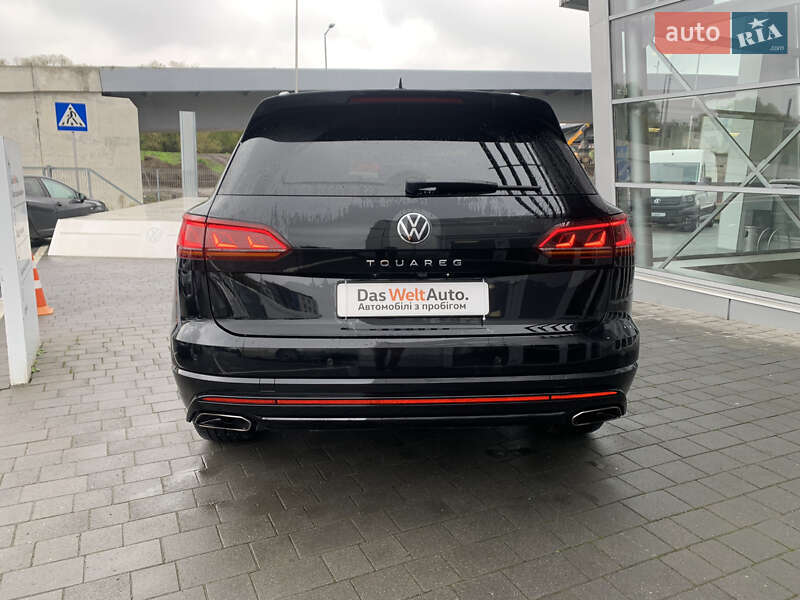 Позашляховик / Кросовер Volkswagen Touareg 2022 в Івано-Франківську