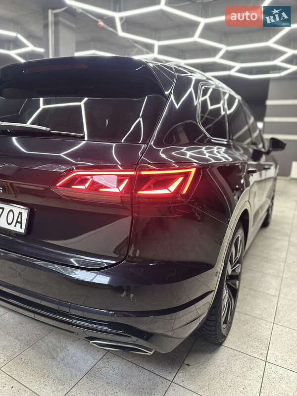 Позашляховик / Кросовер Volkswagen Touareg 2021 в Миколаєві фото 12 Позашляховик / Кросовер Volkswagen Touareg 2021 в Миколаєві