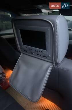 Позашляховик / Кросовер Volkswagen Touareg 2009 в 