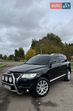 Внедорожник / Кроссовер Volkswagen Touareg 2008 в Радивилове