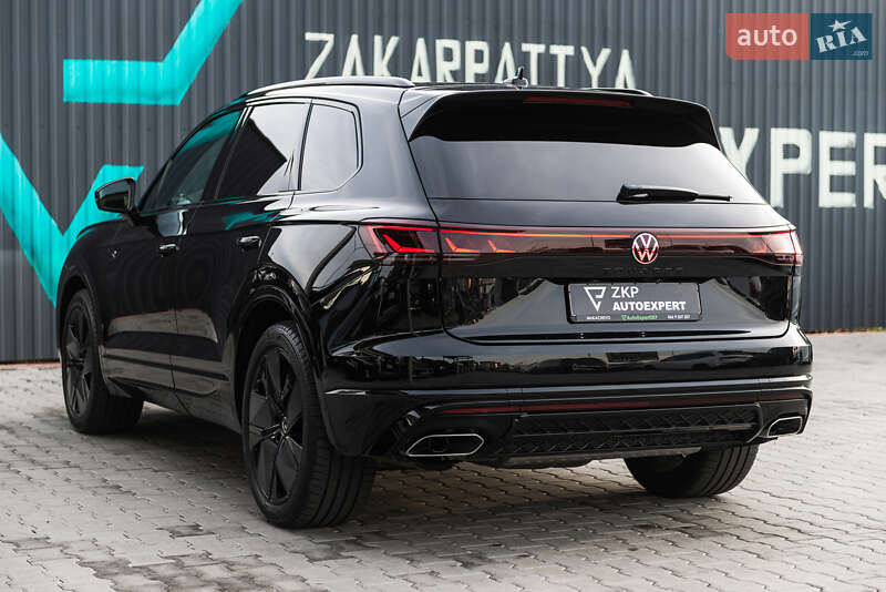 Внедорожник / Кроссовер Volkswagen Touareg 2024 в Мукачево