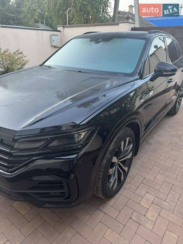 Внедорожник / Кроссовер Volkswagen Touareg 2021 в Кропивницком