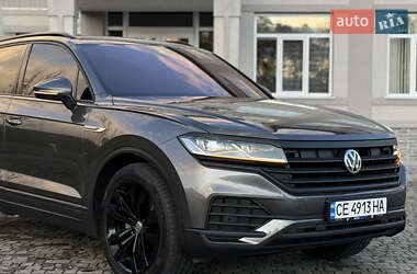 Позашляховик / Кросовер Volkswagen Touareg 2019 в  фото 18 Позашляховик / Кросовер Volkswagen Touareg 2019 в