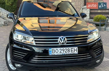 Внедорожник / Кроссовер Volkswagen Touareg 2011 в Тернополе