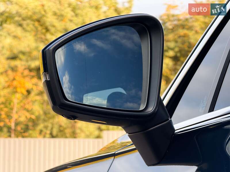 Внедорожник / Кроссовер Volkswagen Touareg 2021 в Луцке