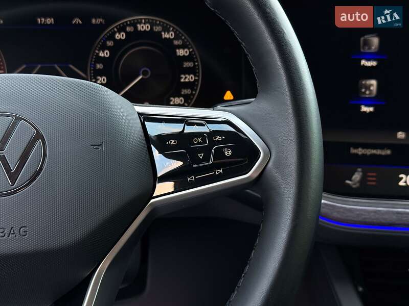 Внедорожник / Кроссовер Volkswagen Touareg 2021 в Луцке