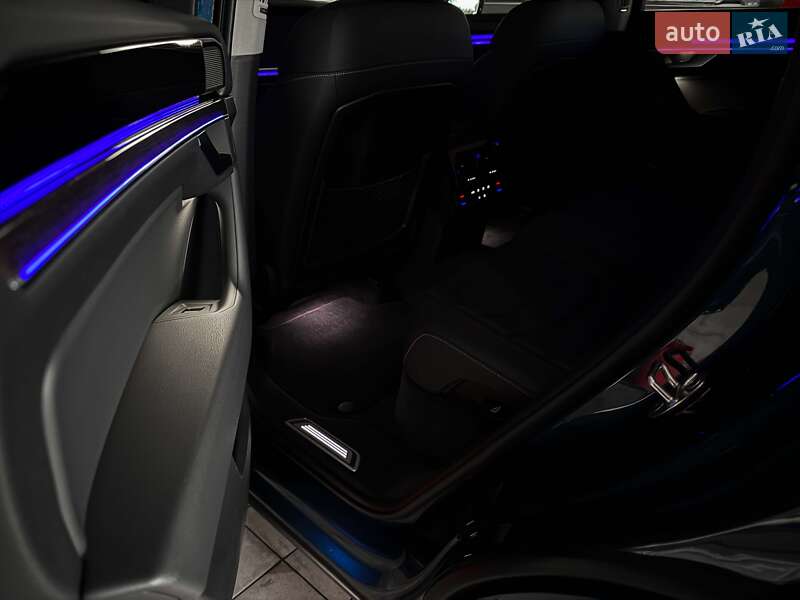 Внедорожник / Кроссовер Volkswagen Touareg 2021 в Луцке