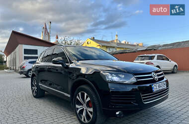 Внедорожник / Кроссовер Volkswagen Touareg 2011 в 