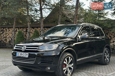 Внедорожник / Кроссовер Volkswagen Touareg 2011 в 