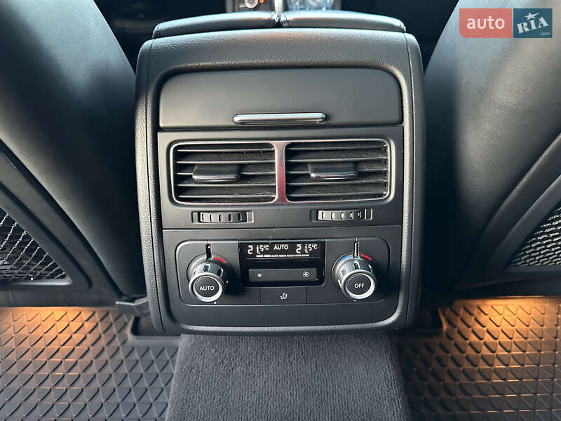 Внедорожник / Кроссовер Volkswagen Touareg 2014 в Черновцах фото 15 Внедорожник / Кроссовер Volkswagen Touareg 2014 в Черновцах