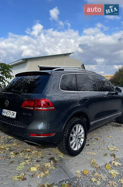Внедорожник / Кроссовер Volkswagen Touareg 2013 в 