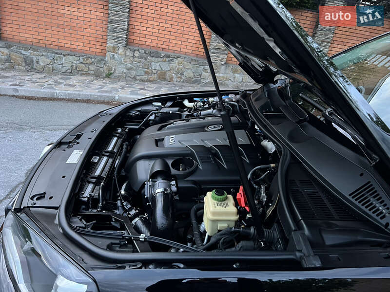 Позашляховик / Кросовер Volkswagen Touareg 2015 в Києві фото 73 Позашляховик / Кросовер Volkswagen Touareg 2015 в Києві