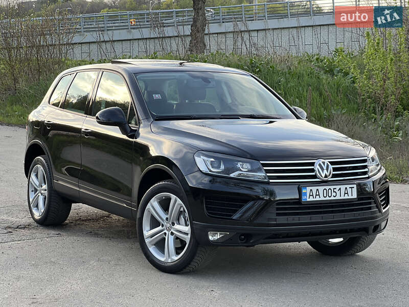 Позашляховик / Кросовер Volkswagen Touareg 2015 в Києві фото 96 Позашляховик / Кросовер Volkswagen Touareg 2015 в Києві