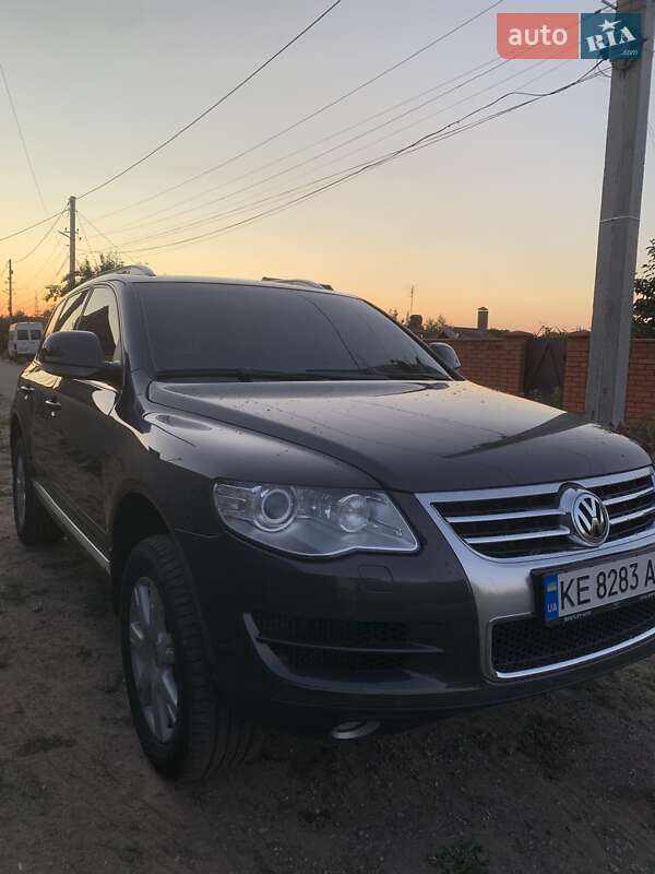 Внедорожник / Кроссовер Volkswagen Touareg 2008 в Кривом Роге
