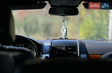 Внедорожник / Кроссовер Volkswagen Touareg 2006 в 
