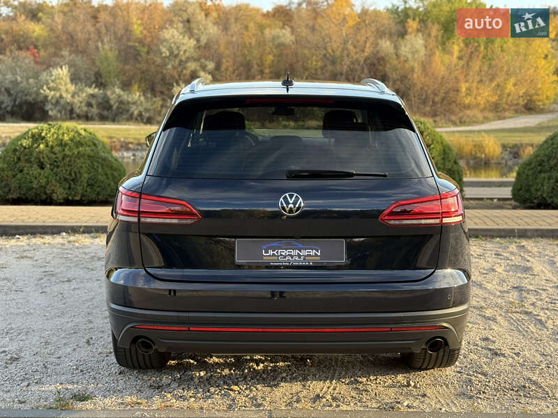 Позашляховик / Кросовер Volkswagen Touareg 2021 в Дніпрі фото 11 Позашляховик / Кросовер Volkswagen Touareg 2021 в Дніпрі
