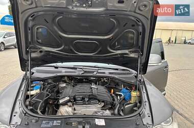 Позашляховик / Кросовер Volkswagen Touareg 2008 в  фото 14 Позашляховик / Кросовер Volkswagen Touareg 2008 в