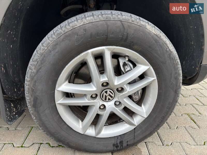 Внедорожник / Кроссовер Volkswagen Touareg 2008 в Хотине фото 25 Внедорожник / Кроссовер Volkswagen Touareg 2008 в Хотине