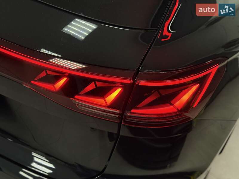 Позашляховик / Кросовер Volkswagen Touareg 2025 в Тернополі