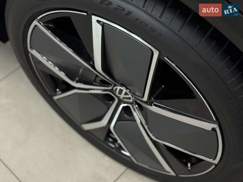 Позашляховик / Кросовер Volkswagen Touareg 2025 в Тернополі