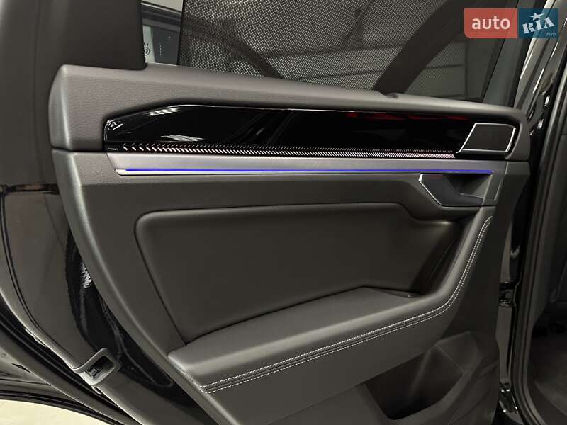 Позашляховик / Кросовер Volkswagen Touareg 2025 в Тернополі