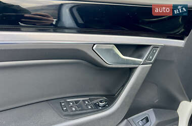 Внедорожник / Кроссовер Volkswagen Touareg 2019 в 