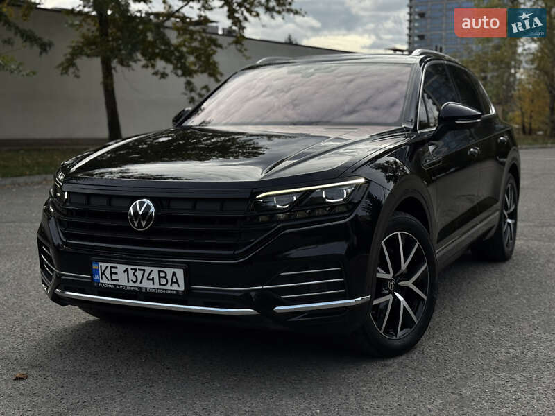 Внедорожник / Кроссовер Volkswagen Touareg 2021 в Днепре