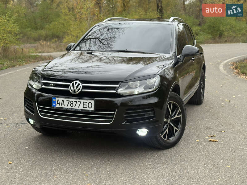 Внедорожник / Кроссовер Volkswagen Touareg 2012 в Звенигородке