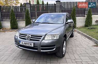 Внедорожник / Кроссовер Volkswagen Touareg 2004 в Луцке