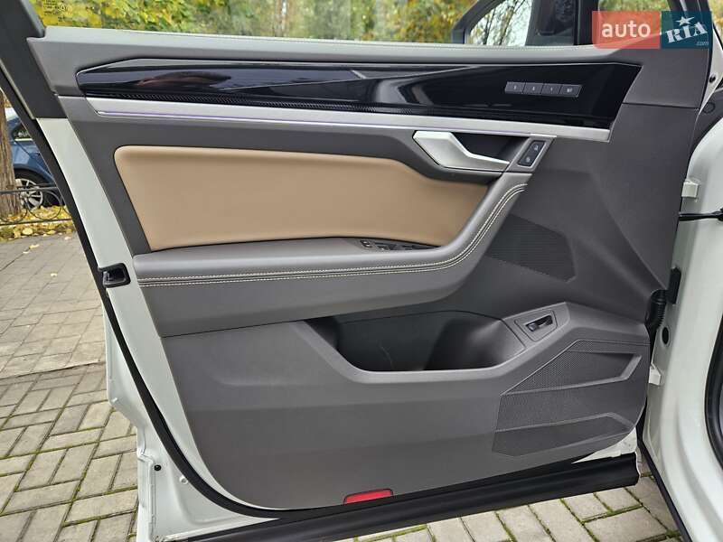 Позашляховик / Кросовер Volkswagen Touareg 2024 в Києві фото 16 Позашляховик / Кросовер Volkswagen Touareg 2024 в Києві