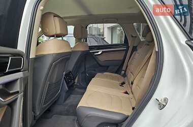 Внедорожник / Кроссовер Volkswagen Touareg 2024 в  фото 27 Внедорожник / Кроссовер Volkswagen Touareg 2024 в